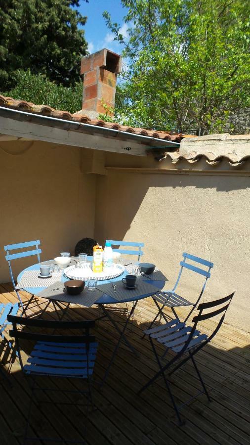 spacieux logement face à la Cité Médievale Carcassonne Exterior foto
