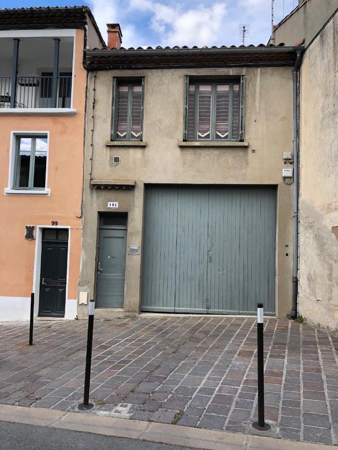 spacieux logement face à la Cité Médievale Carcassonne Exterior foto